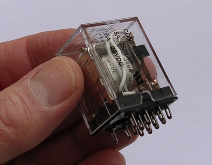 Time over current relay